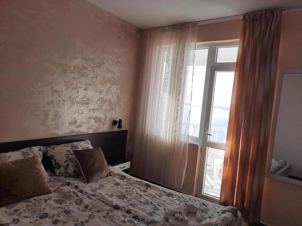 Orion Guest House Sozopol Exterior photo