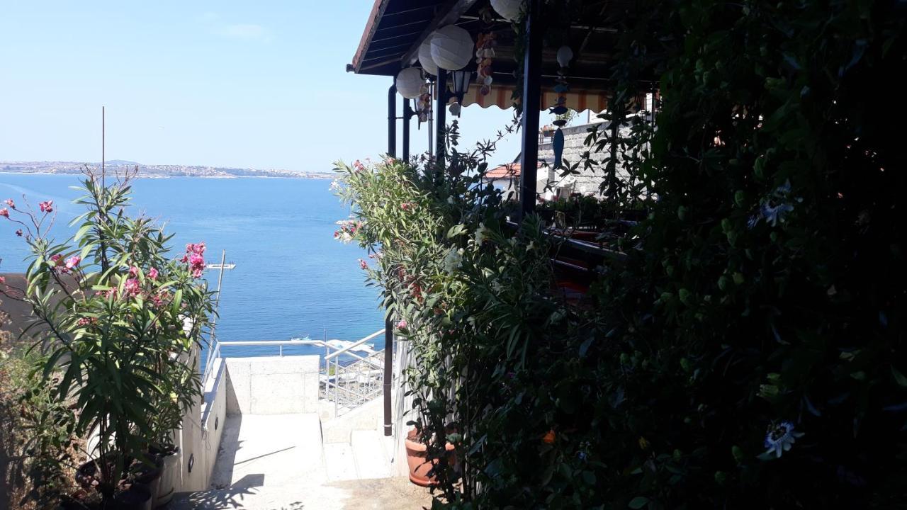 Orion Guest House Sozopol Exterior photo